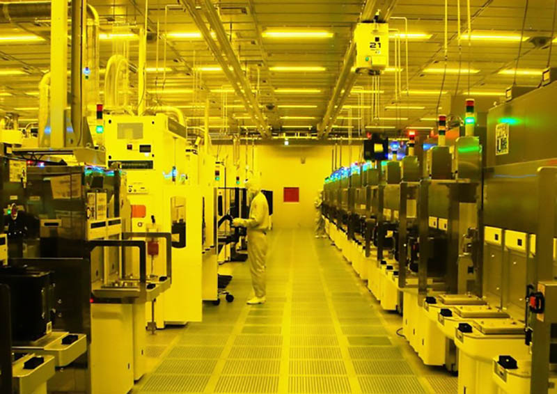 半導(dǎo)體無(wú)塵車(chē)間